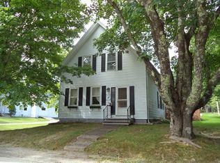 46 High St, Machias, ME 04654