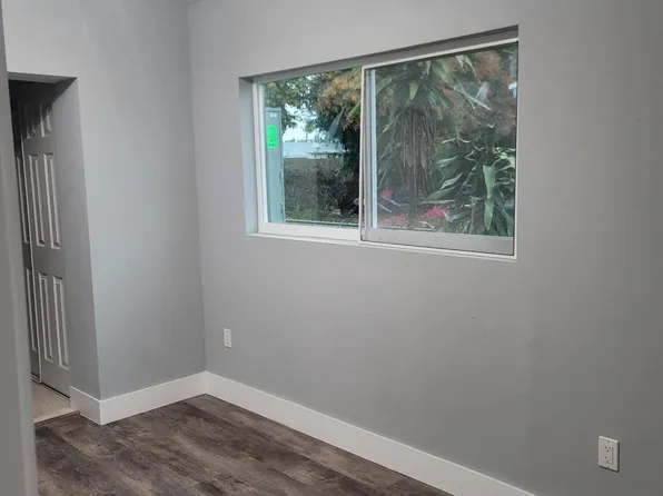 1122 W 26th Court W, Riviera Beach, FL 33404