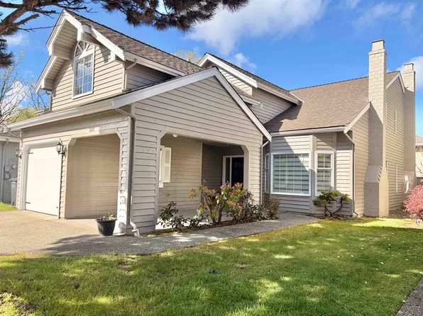 8491 Dayton Ct, Richmond, BC V6Y 3H6
