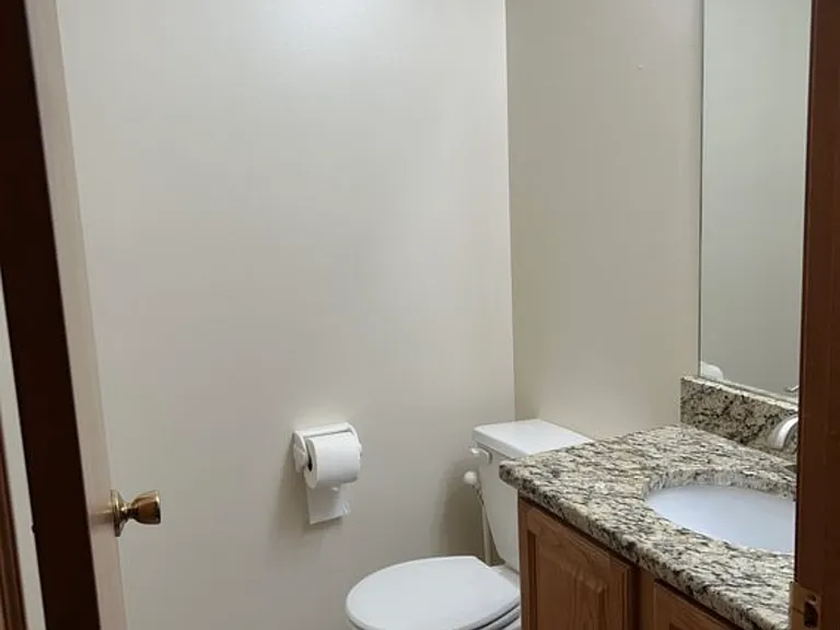 5844 Wyndstone Dr — Photo 9