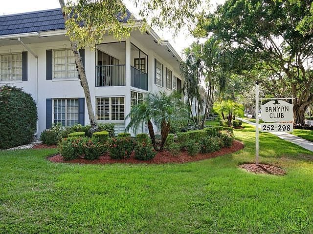 1st image of 296 Banyan Blvd