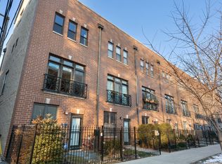 2818 W Dickens Ave, Chicago, IL 60647