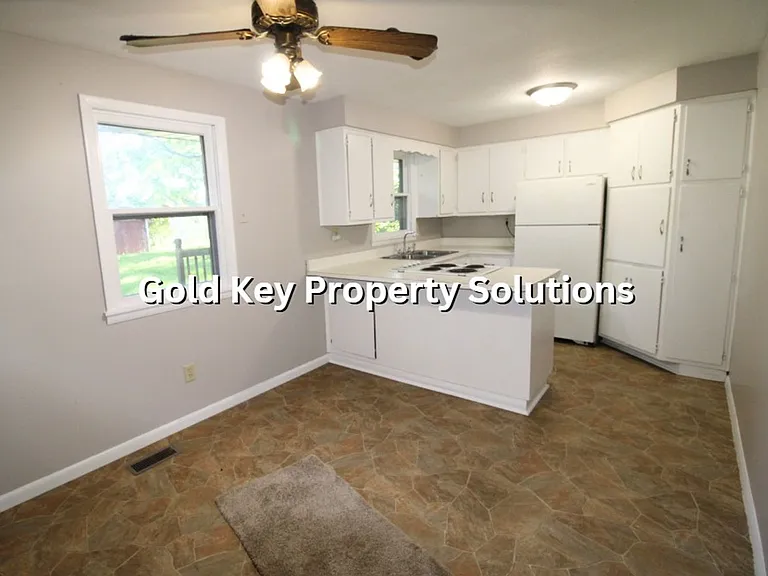 604 Hawthorne Ave — Photo 12