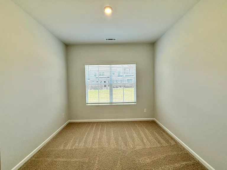 112 Silver Fir Ln — Photo 16