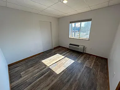 23056 Aspen Ave — Photo 3