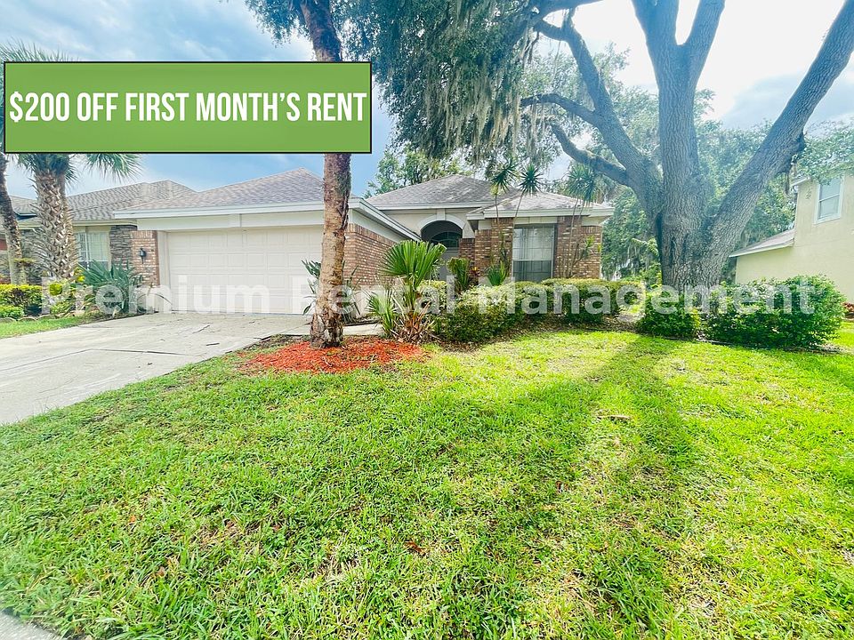 1st image of 1738 Golfview Dr