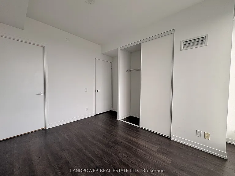 950 Portage Pkwy #3006 — Photo 6
