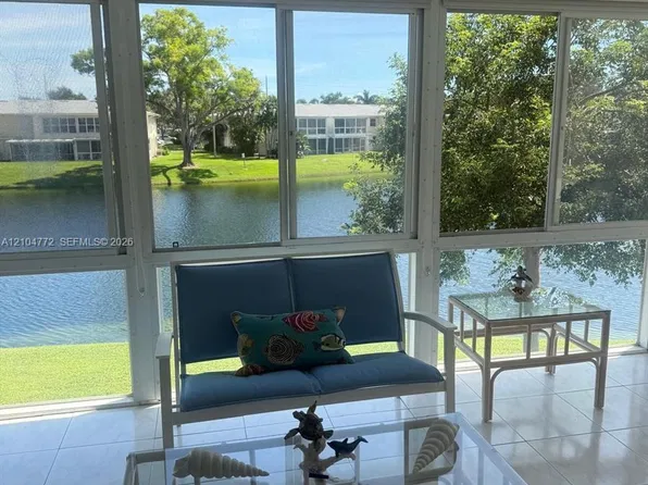1421 NW 19th Ter APT 202, Delray Beach, FL 33445