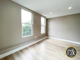 Rented by Realty 2000 Corp