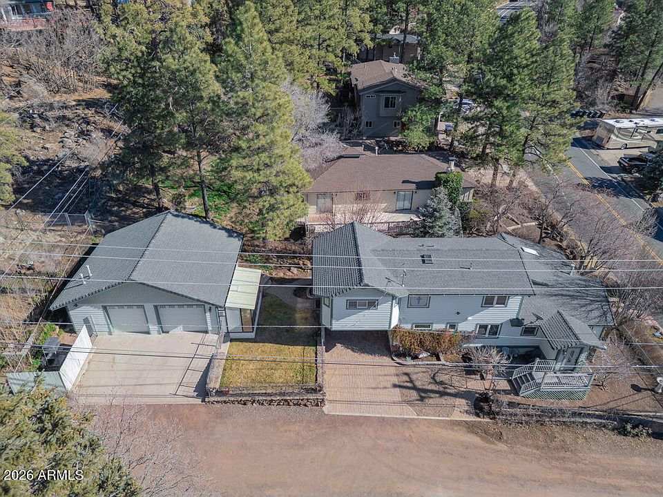 1st image of 402 E CHERRY Avenue