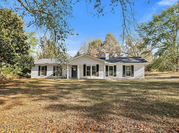 19134 Midway Rd, Terry, MS 39170