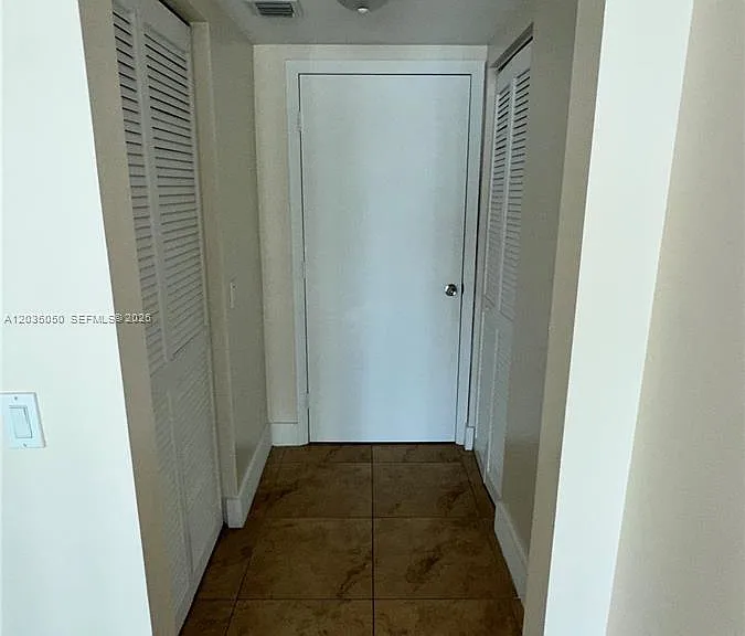 41 SE 5th St #1104 — Photo 13