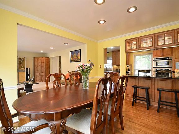 5th image of 9205 Orchard Brook Dr