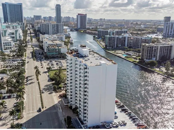 3000 S Ocean Dr APT 1012, Hollywood, FL 33019