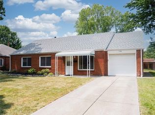 610 Sycamore Dr, Euclid, OH