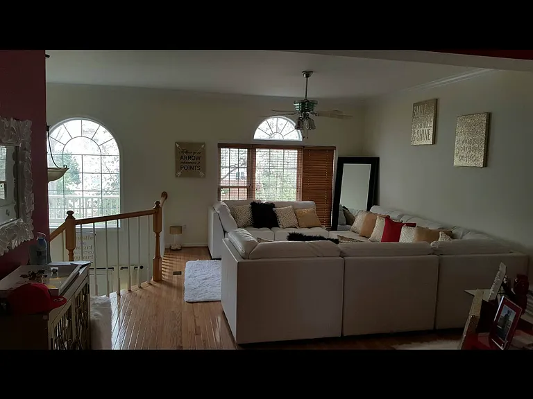 6634 Frost Lake Ln — Photo 3