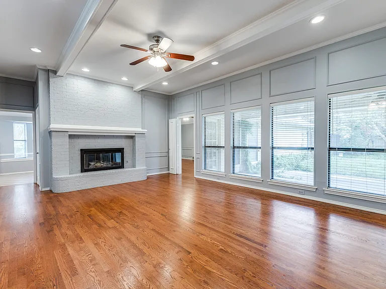 18612 Park Grove Ln — Photo 1