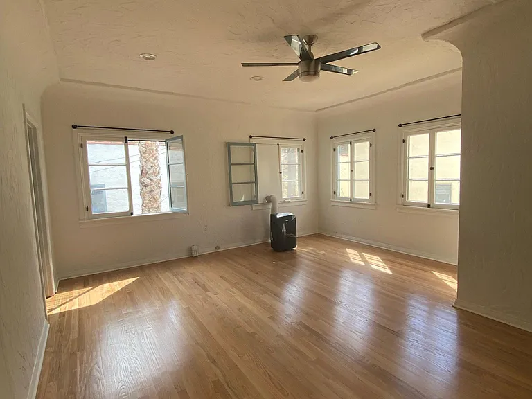 1616 3/4 Silver Lake Blvd #2 — Photo 4