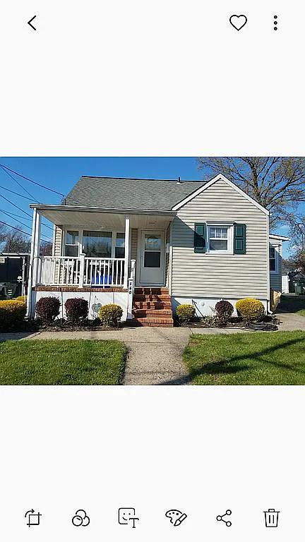 160 Bucknell Ave photo 1