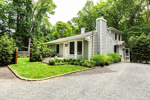 14 Fleming St Photo 1