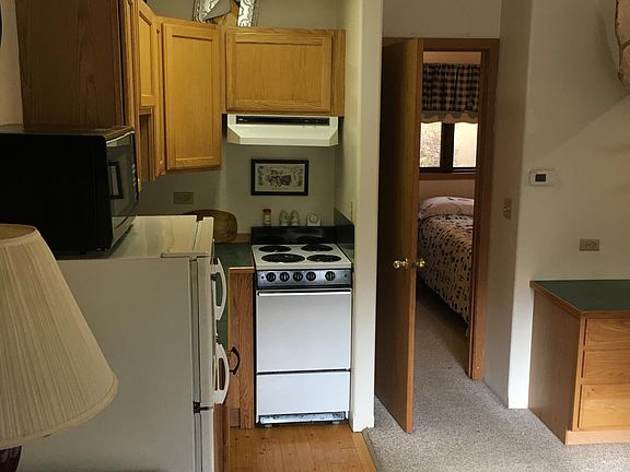 2nd image of 559 Eagle View Ct