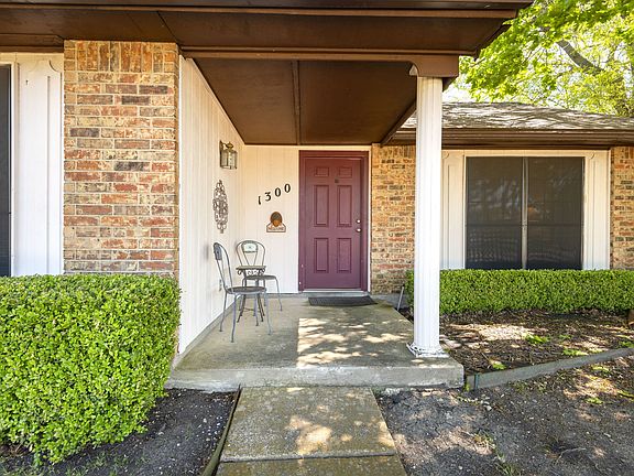 Exterior5.jpg