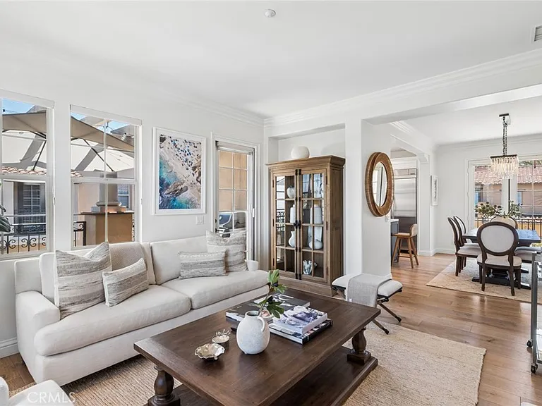 30 Talmont — Photo 2