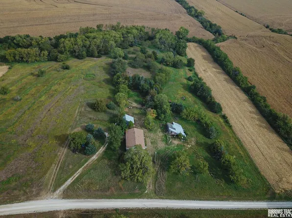 3065 Q Rd, Cook, NE 68329