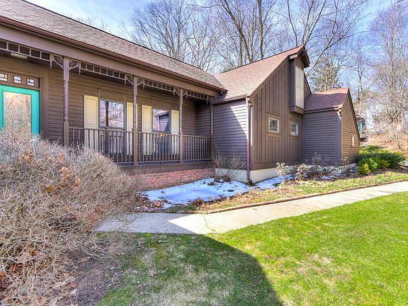 4th image of 17701 Dogwood Dr