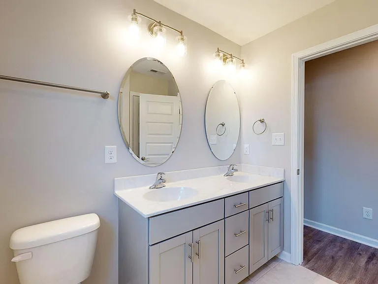 93 Robertson Ln — Photo 7