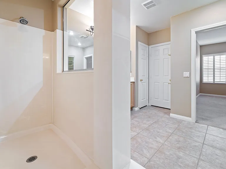 10492 Mission Park Ave — Photo 26