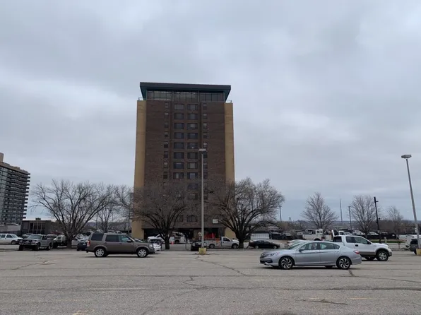700 E 8th St Unit 12H, Kansas City, MO 64106