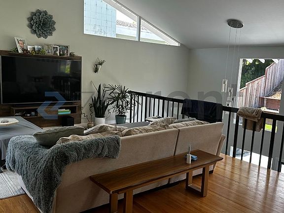 2nd image of 2380 Olympic Dr
