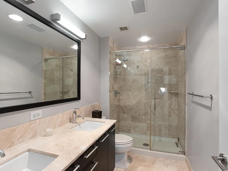 1450 Washington St #620 — Photo 16