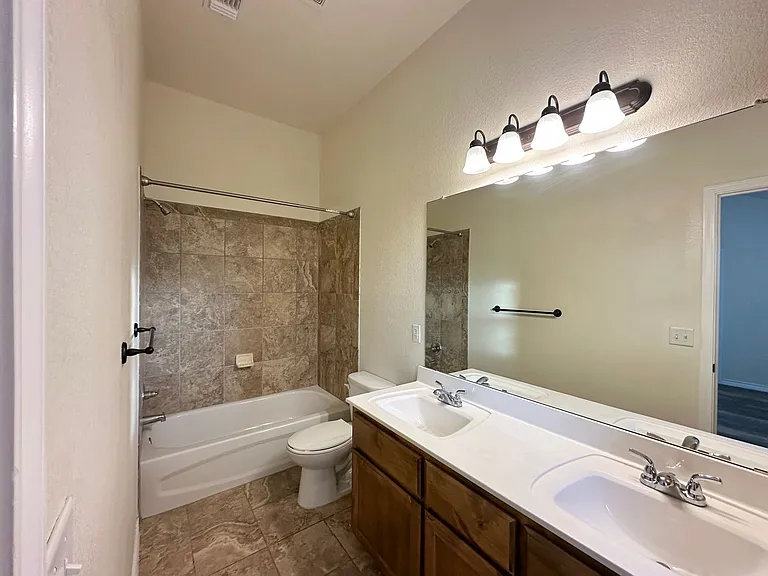 507 Sladecek Dr — Photo 24