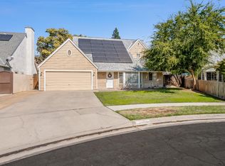 4242 W Capitola Ave, Fresno, CA 93722