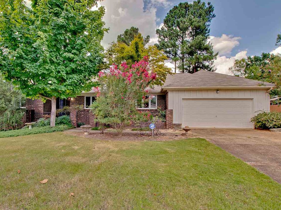 1st image of 2607 Pentolope Dr SE