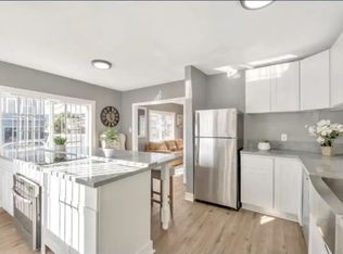 8401 Plymouth St, Oakland, CA 94621