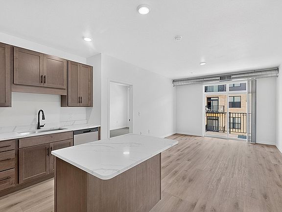 4th image of 704 1st Dr NW #211