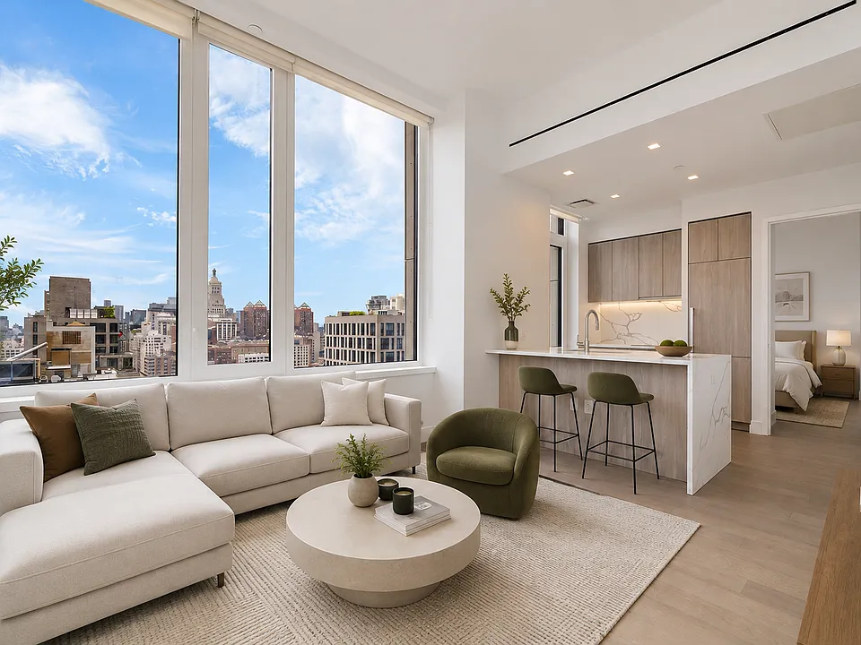 200 E 23rd St #19D