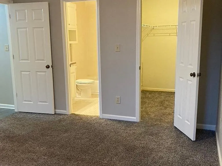 1803 Liberty Dr #1803 — Photo 9