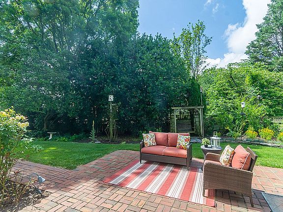 5th image of 12625 Centurion Ln