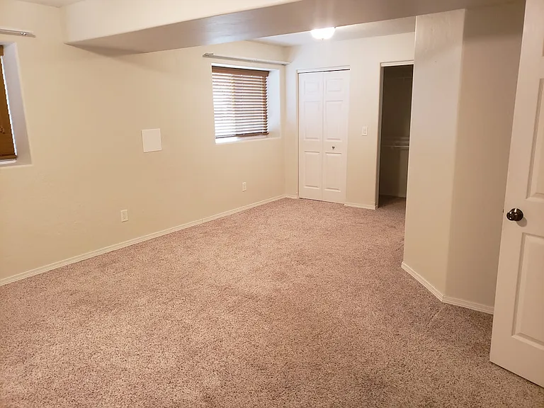 10 Carnegie Dr — Photo 8