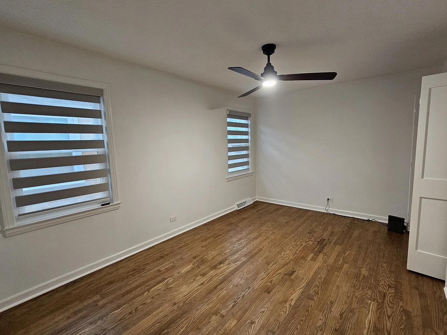 1 bed, 950 sqft, $1,650 — Photo 2