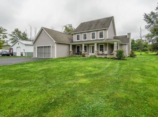 51 Surfside Dr, Irving, NY 14081