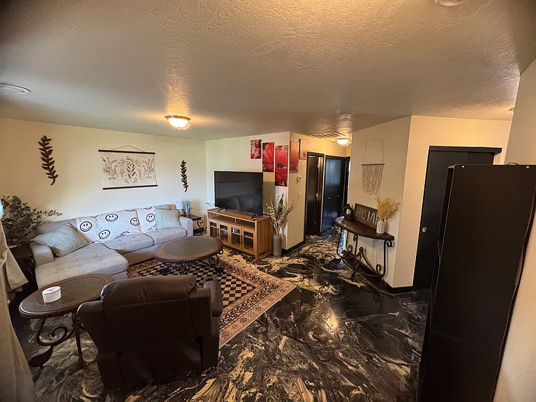 1088 NE Emerald Dr #B — Photo 14