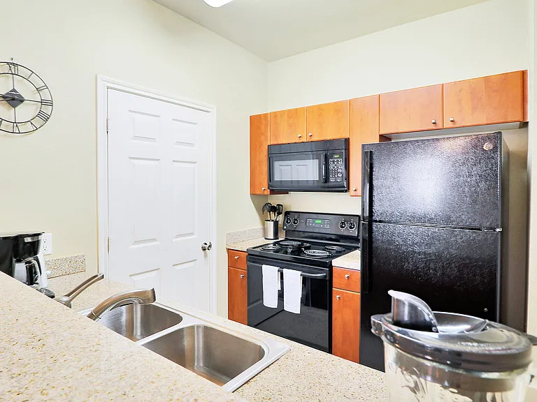 Stone Manor Apartment Homes — Photo 26