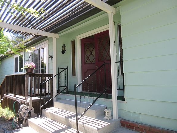 2nd image of 68 Mulberry Ct