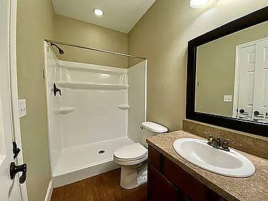 1100 Berry Rd — Photo 8