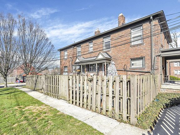 5th image of 967-973 Burr Ave